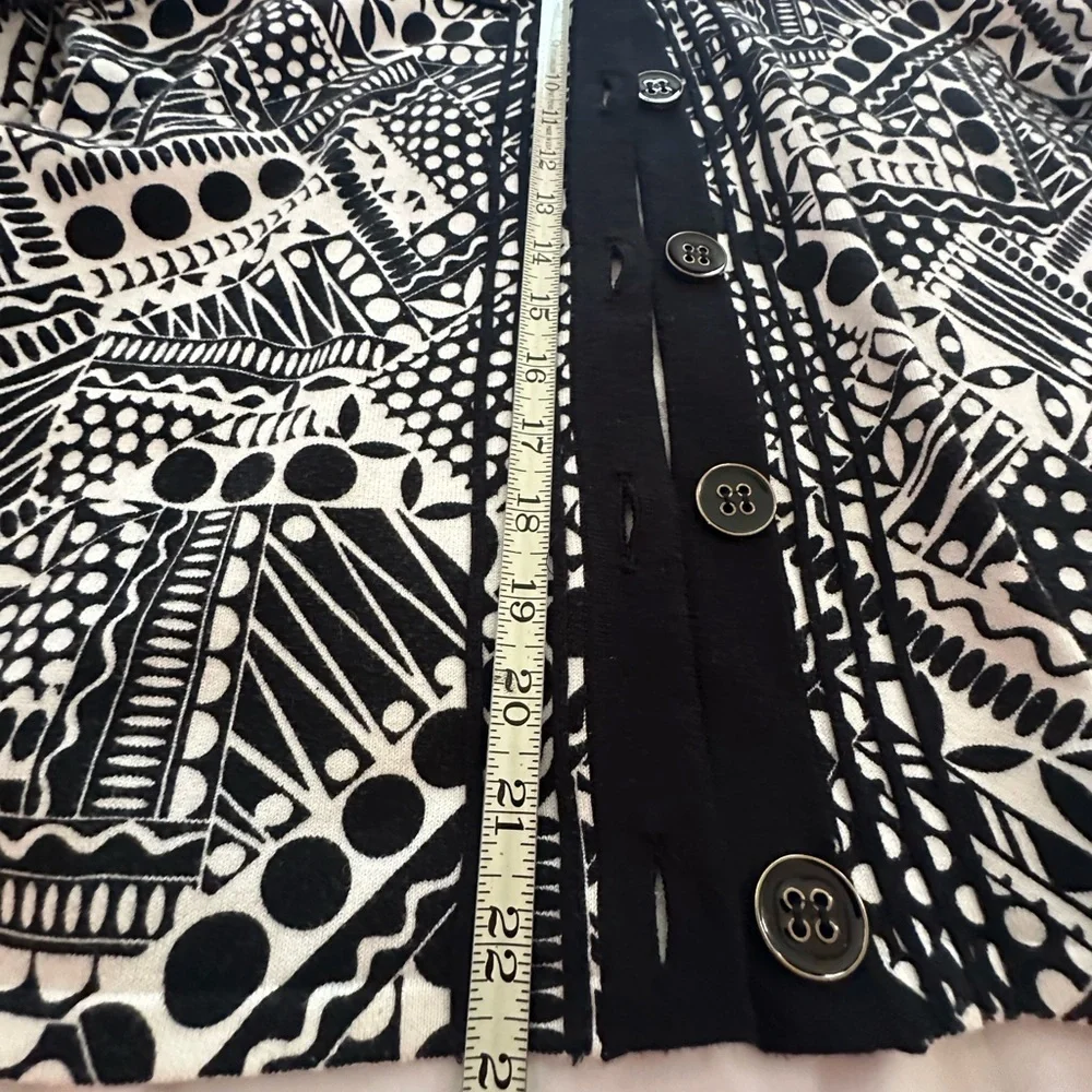 Cable & Gauge Monochrome Knit Top